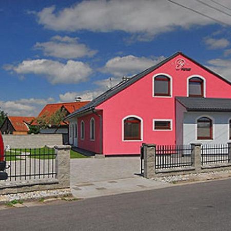 Privat Teo Hotel Liptovsky Mikulas Exterior photo